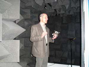 Безэховая камера для тестирования твитеров