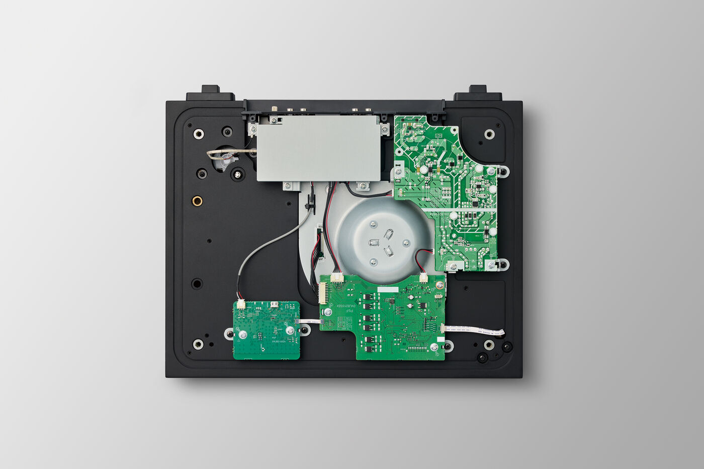 Technics SL-40CBT, внутренние платы
